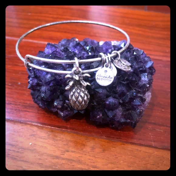 Alex and Ani Jewelry - 🍍 Alex and Ani Pineapple 🍍 bracelet in Silver